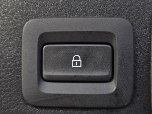 Used 2025 MAZDA CX-30 AWD 2.5 S w/ Select Sport Pkg image 11