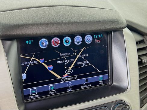 Certified 2017 GMC Yukon XL SLT w/ Open Road Package image 13