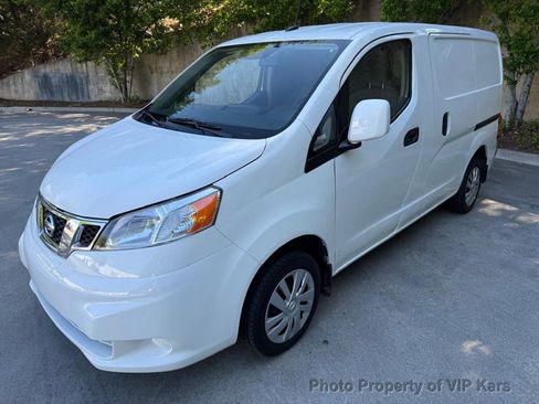 Used 2019 Nissan NV200 SV w/ Navigation Package image 21