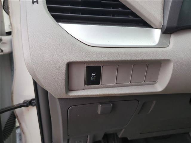 Used 2019 Toyota Sienna L FWD image 10