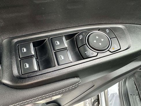 Used 2025 Ford Ranger XLT w/ Equipment Group 301A High image 10