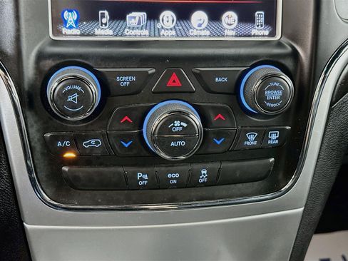 Used 2015 Jeep Grand Cherokee Altitude AWD/4WD image 16
