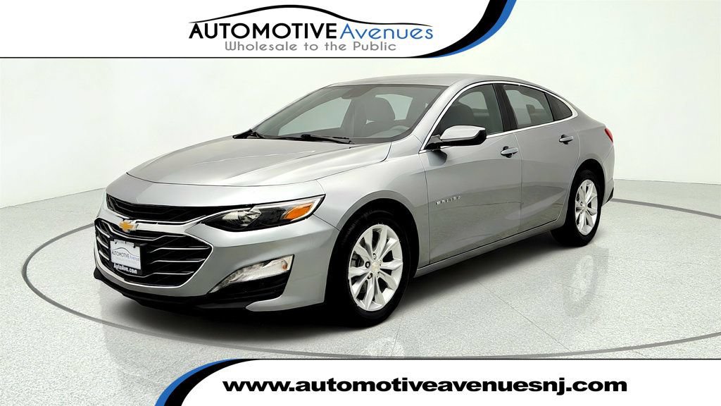 Used 2024 Chevrolet Malibu LT FWD image 1