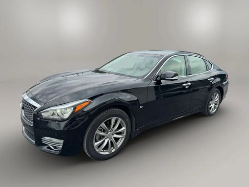 Used 2015 INFINITI Q70 3.7 RWD image 7