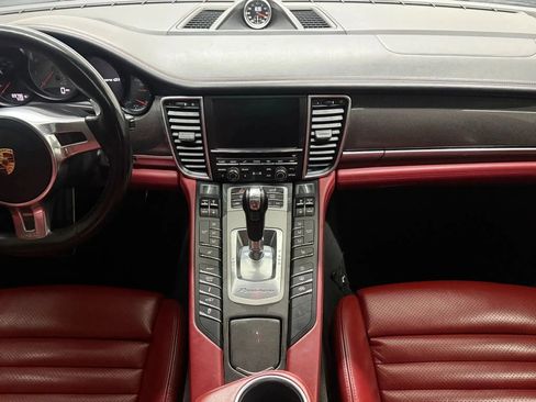 Used 2015 Porsche Panamera GTS image 24