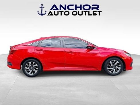 Used 2017 Honda Civic EX image 9