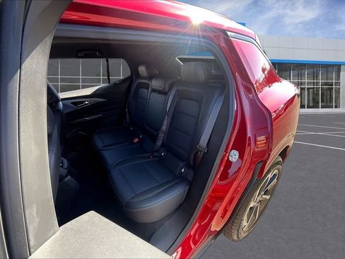 Certified 2024 Chevrolet Equinox EV LT w/ LPO, Trailering Package FWD image 24