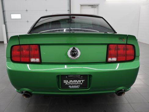 Used 2007 Ford Mustang GT RWD image 27