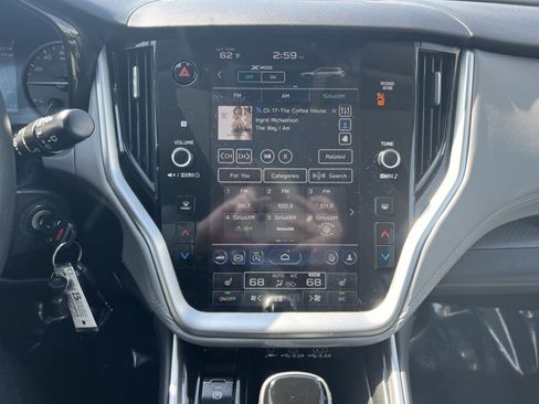 Used 2024 Subaru Outback Premium image 26