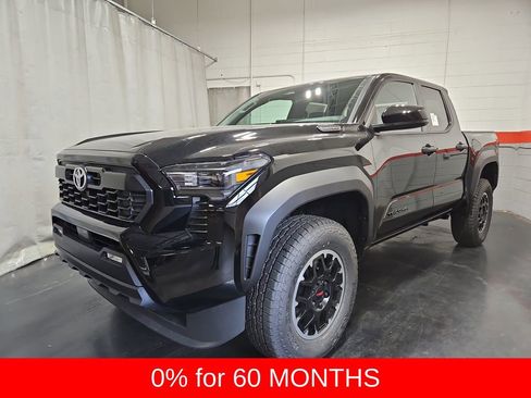 New 2025 Toyota Tacoma TRD Off-Road image 3