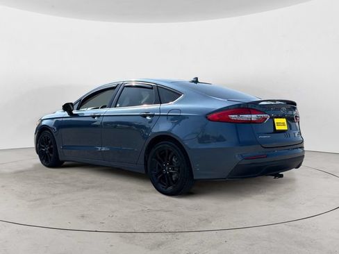 Used 2019 Ford Fusion SE w/ Equipment Group 151A FWD image 7