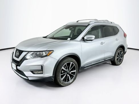 Used 2019 Nissan Rogue SL FWD image 3