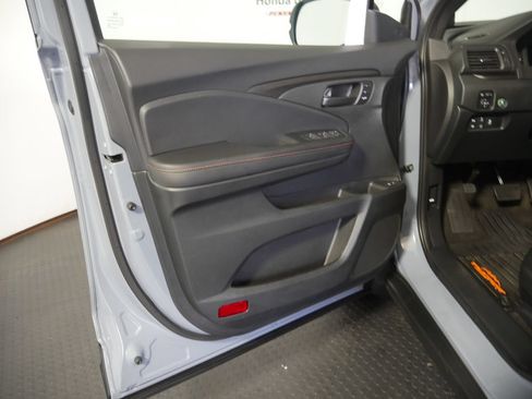 Certified 2024 Honda Passport TrailSport image 14