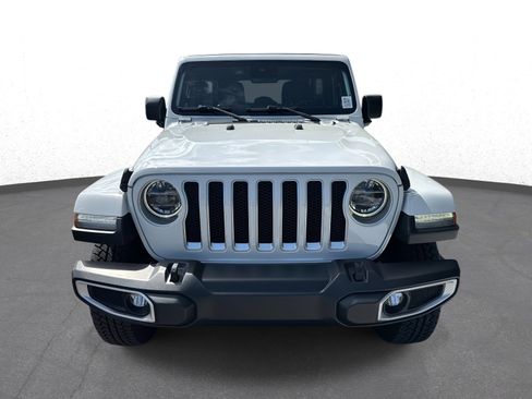 Used 2019 Jeep Wrangler Unlimited Sahara image 8