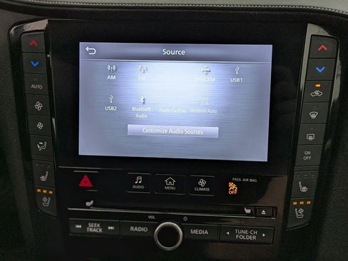 Used 2022 INFINITI QX50 Autograph AWD/4WD image 7