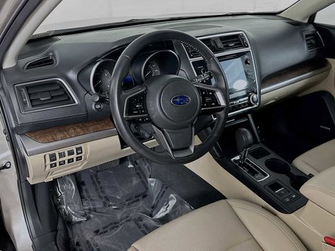 Used 2018 Subaru Outback 3.6R Limited image 9