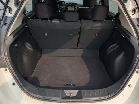 Used 2024 Nissan Leaf SV Plus FWD image 18