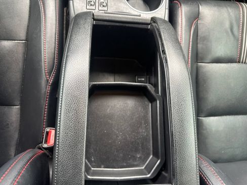 Used 2019 Toyota Highlander SE AWD/4WD image 7
