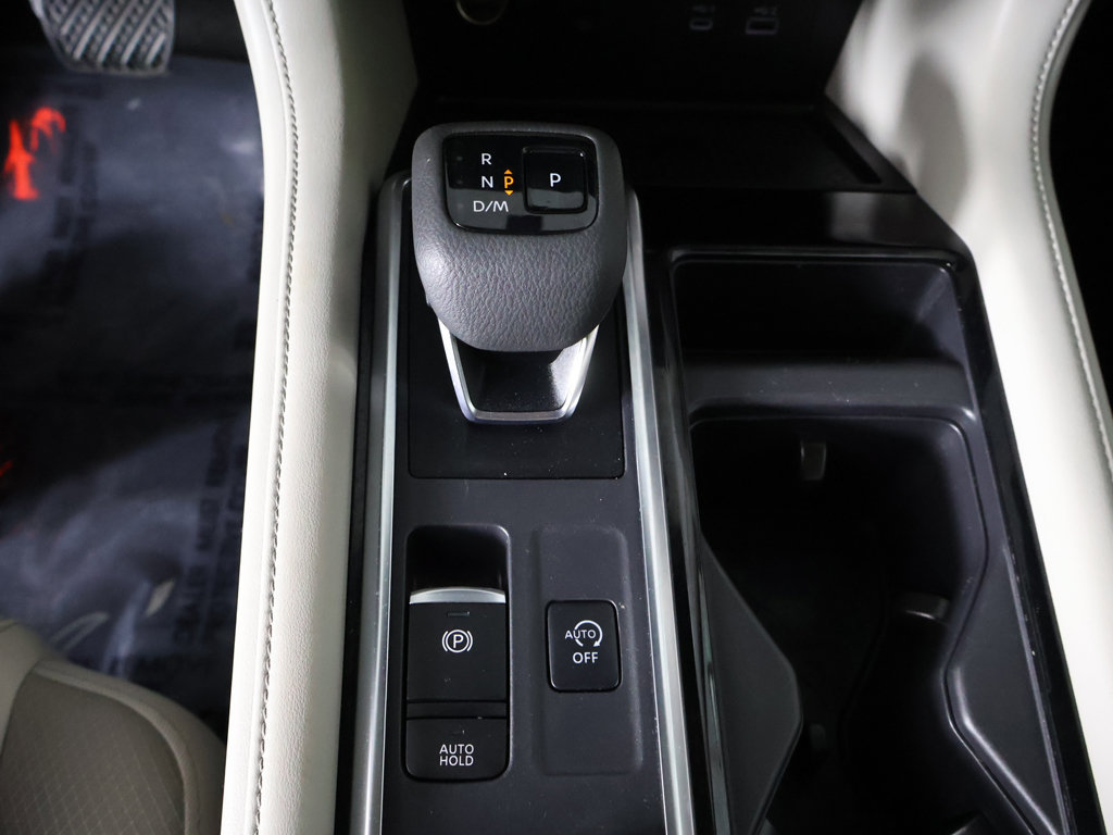 Used 2023 Nissan Pathfinder SL AWD/4WD image 46