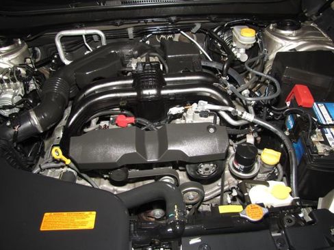 Used 2017 Subaru Legacy 2.5i Premium image 21