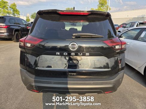 Used 2021 Nissan Rogue S FWD image 8