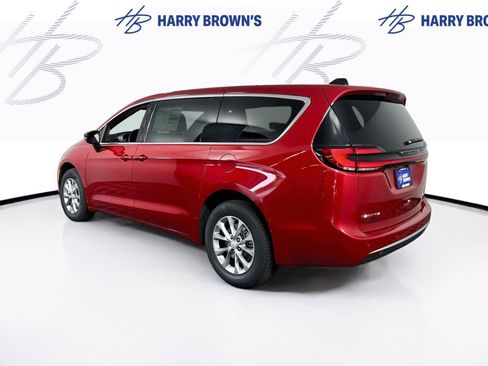 New 2027 Chrysler Pacifica Select AWD/4WD image 29