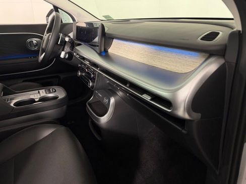 Used 2026 Hyundai Ioniq 9 SEL image 33