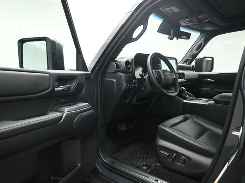 Used 2025 Toyota Land Cruiser w/ Premium Package AWD/4WD image 7
