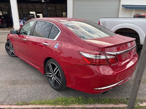 Used 2016 Honda Accord Sport image 3
