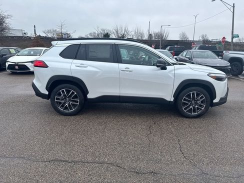 New 2026 Toyota Corolla Cross XLE image 8