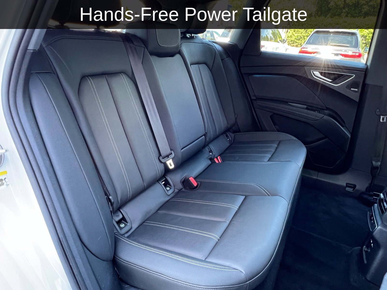 Used 2024 Audi Q4 e-tron Prestige w/ Black Optic Package AWD/4WD image 17