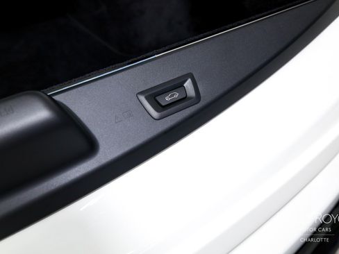 Used 2026 Rolls-Royce Cullinan image 27