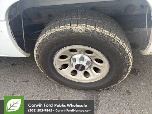 Used 2005 GMC Sierra 1500 W/T image 11