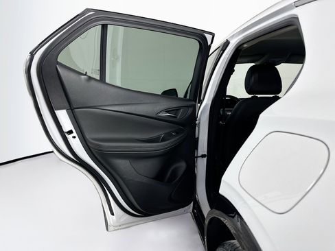 Used 2024 Buick Encore GX Sport Touring w/ Comfort Package image 25