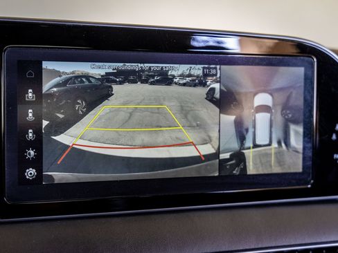 Used 2020 Hyundai Palisade Limited FWD image 25