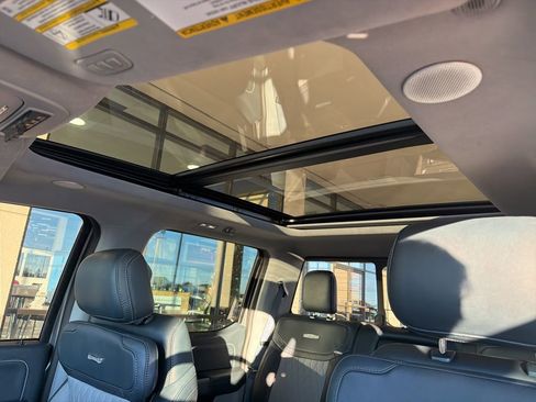 Used 2024 Ford F350 Limited w/ FX4 Off-Road Package image 11