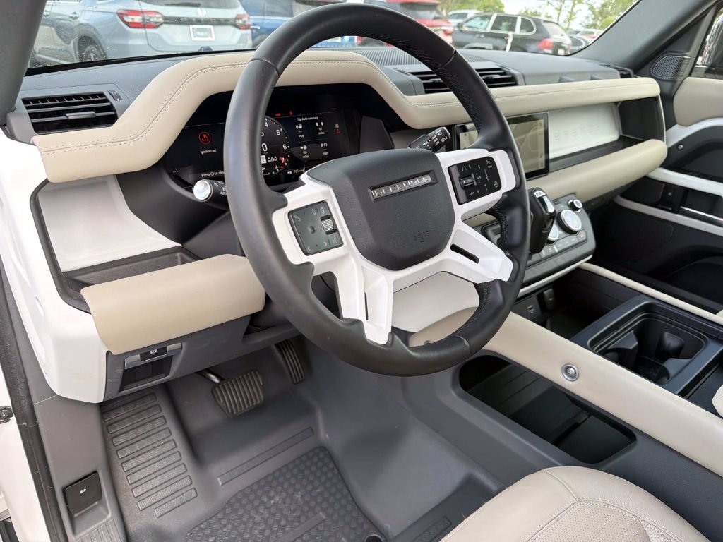 Used 2024 Land Rover Defender 110 S AWD/4WD image 20