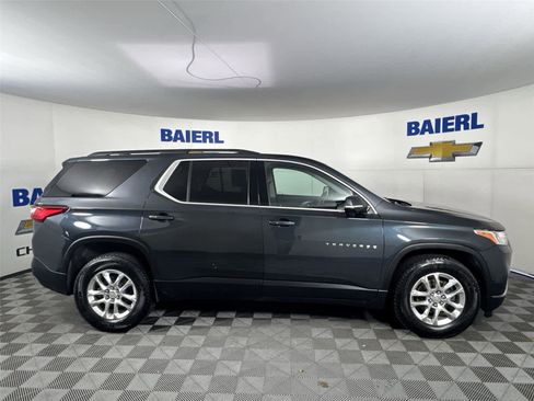 Used 2019 Chevrolet Traverse LT image 6