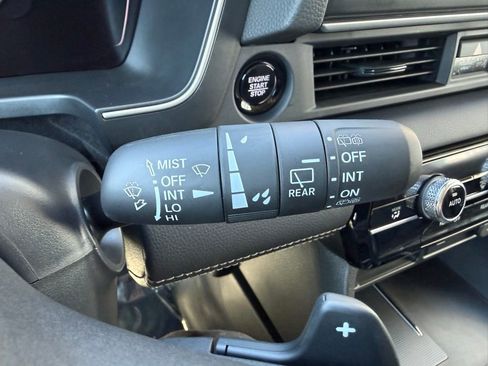 Used 2025 Honda Pilot Touring image 22