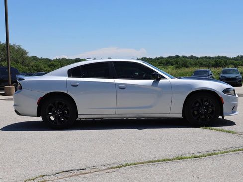 Used 2023 Dodge Charger SXT w/ Blacktop Package AWD/4WD image 7
