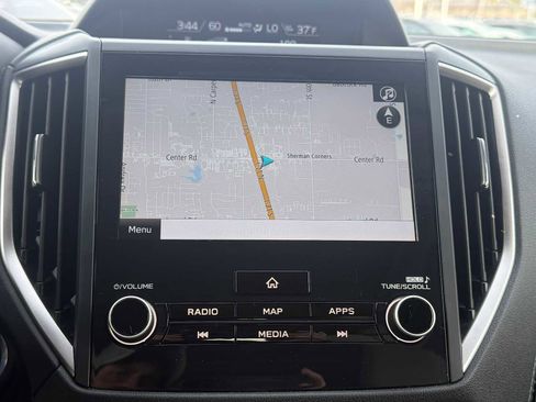 Certified 2024 Subaru Forester Limited image 24