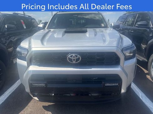 New 2026 Toyota 4Runner TRD Sport Premium AWD/4WD image 2