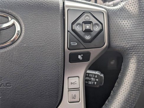 Used 2023 Toyota 4Runner Limited AWD/4WD image 25