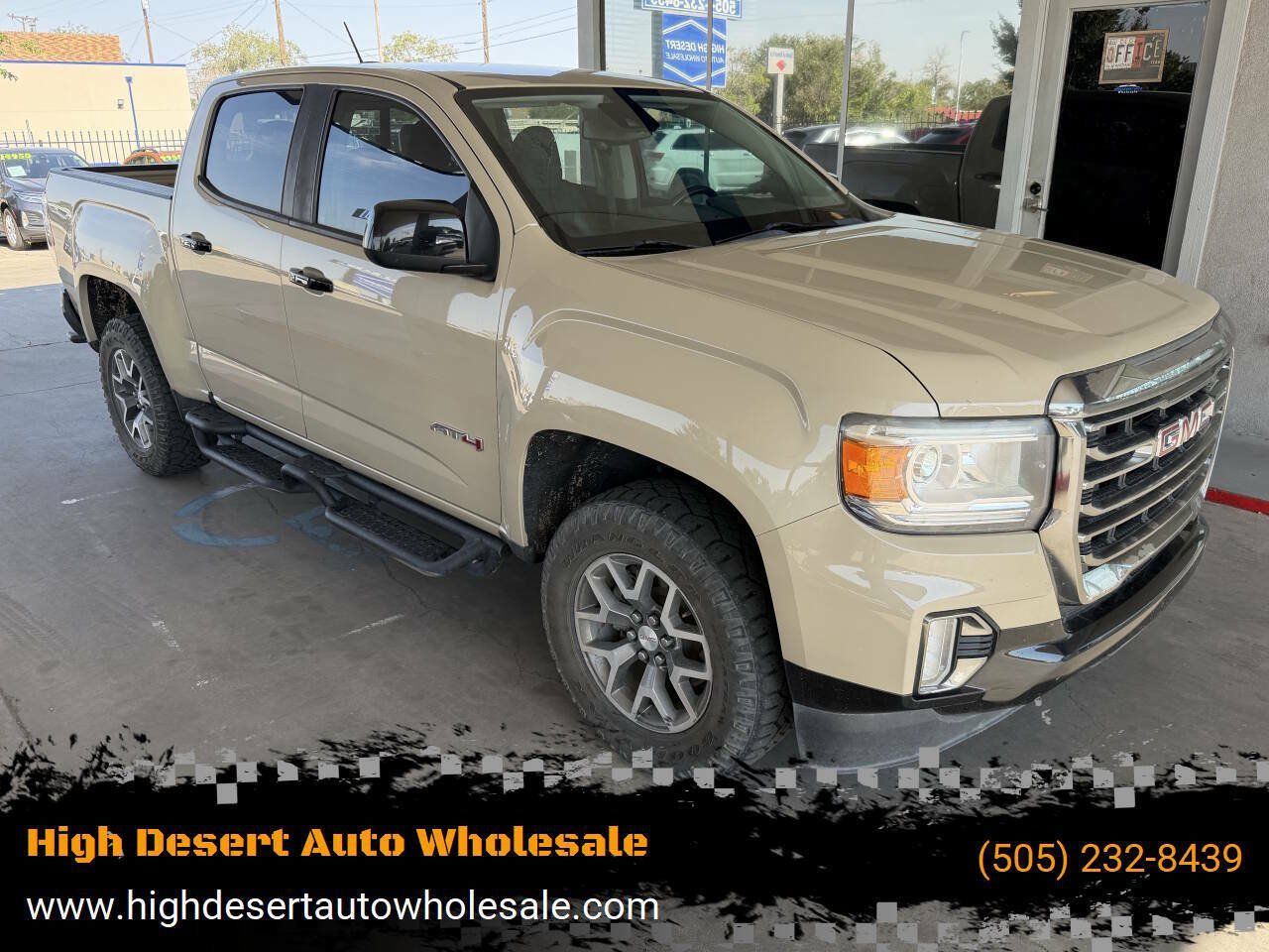 Used 2021 GMC Canyon AT4 w/ Driver Alert Package AWD/4WD image 1