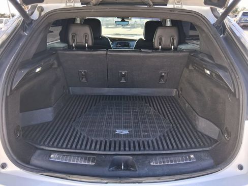 Used 2023 Cadillac XT4 Sport w/ Enhanced Visibility Package FWD image 6