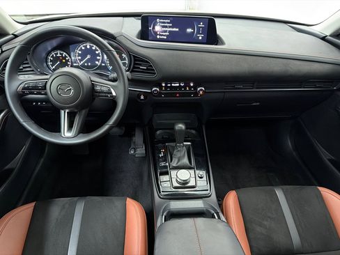 Used 2025 MAZDA CX-30 Carbon image 18