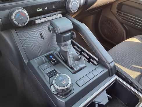 Certified 2025 Toyota 4Runner SR5 image 25