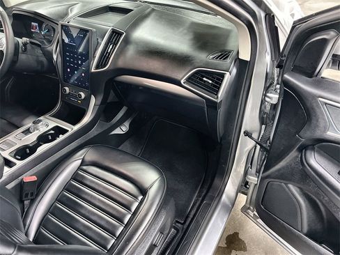 Used 2024 Ford Edge SEL image 30