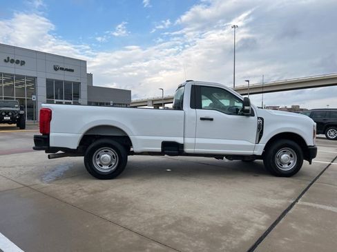 Used 2024 Ford F250 XL image 12