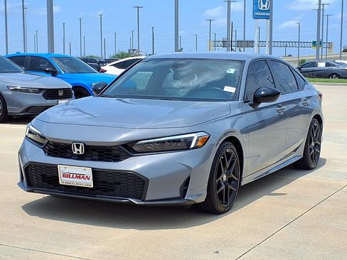 Used 2026 Honda Civic Sport image 4